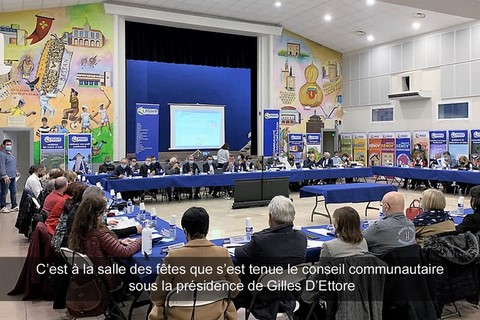 C’est à la salle des fêtes que s’est tenue le conseil communautaire sous la présidence de Gilles D’Ettore