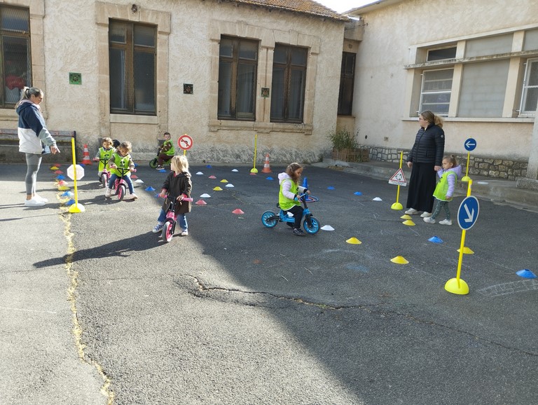 Concentration sur le parcours du permis draisienne