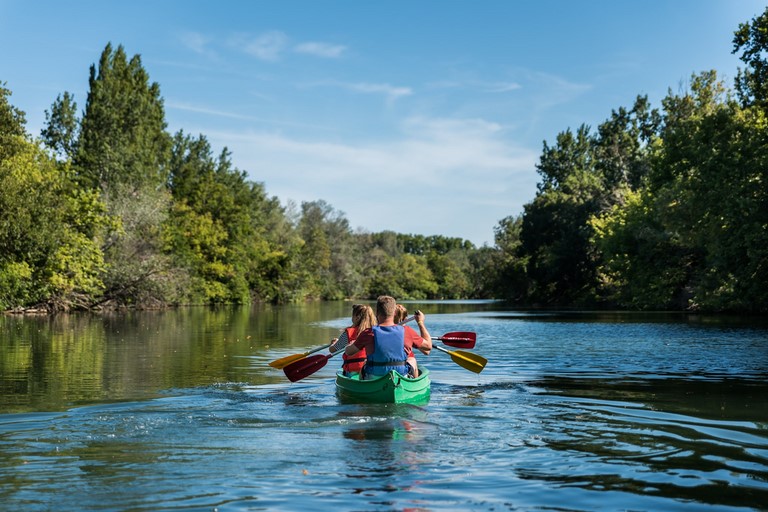 Chaque année, les originales visites guidées sur l’eau connaissent un formidable succès touristique