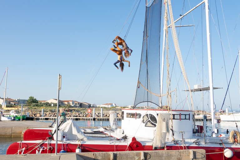 Cet été, la Cie sera en tournée sur les plages et les ports de Méditerranée