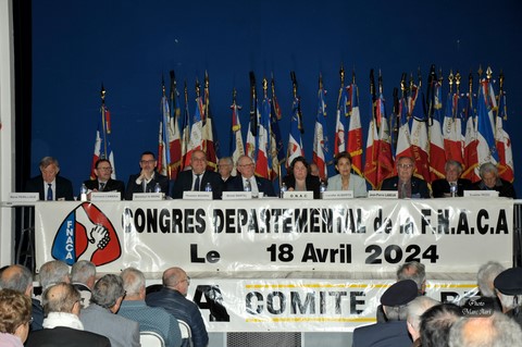 Salle des fêtes comble autour des comités de l’Hérault regroupés lors du 43e congrès de la fédération