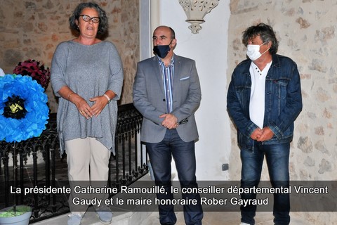 La présidente Catherine Ramouillé, le conseiller départemental Vincent Gaudy et le maire honoraire Rober Gayraud