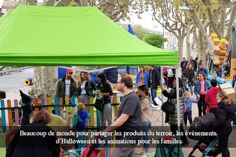: Beaucoup de monde pour partager les produits du terroir, les événements d’Halloween et les animations pour les familles