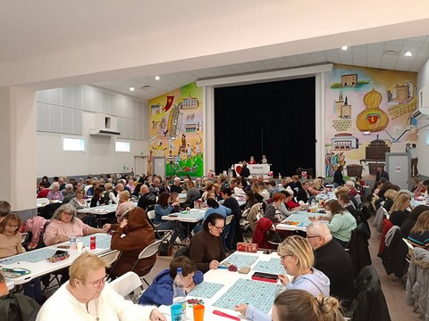 Les lotos associatifs ont lieu à la salle des fêtes Aimé Péret, tous les dimanches, à partir de 16h30