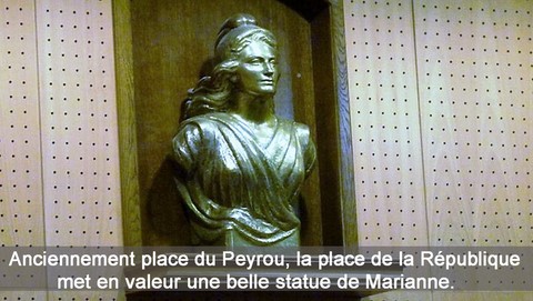 Anciennement place du Peyrou, la place de la République met en valeur une belle statue de Marianne