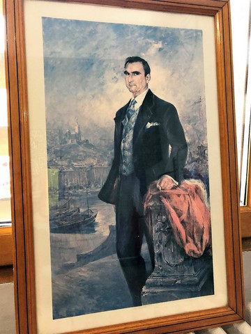 Paul Ricard, dont le portrait a été retrouvé dans l’ancienne usine, retrouvera sa place dans le site.